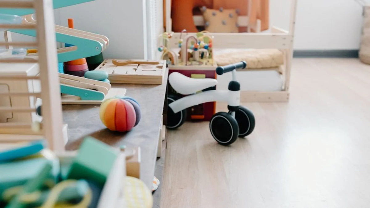 Montessori Toys for 18-Month-Olds: Balance, Stacking and Practical Life